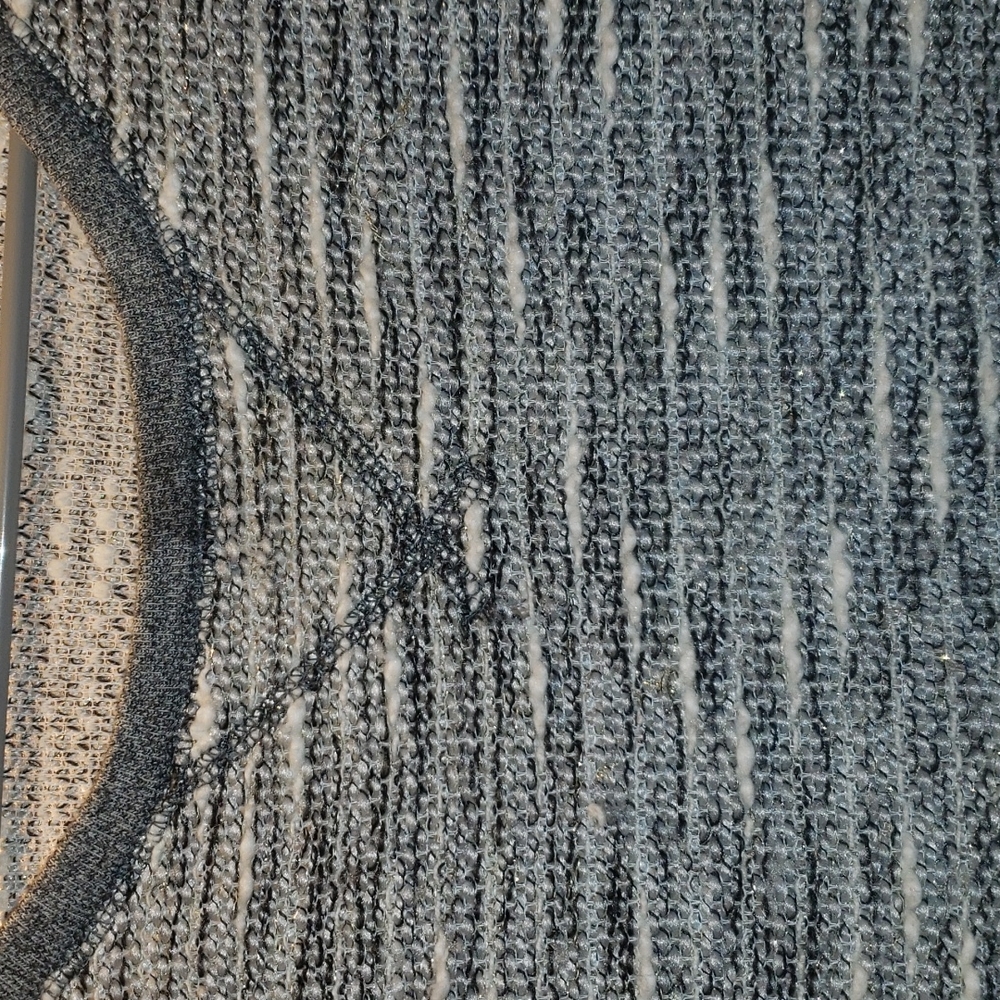 American Eagle Outfitters S / P Gray  White Black Gold Pullover Sweater - Picture 9 of 11